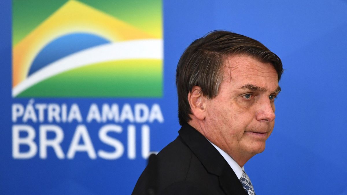 Ukažte mi, kde jsou na tom lépe, ptá se Bolsonaro. Brazílie mezitím kolabuje